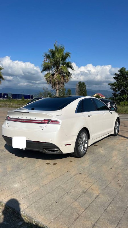 Аренда Lincoln MTZ hybrid 2