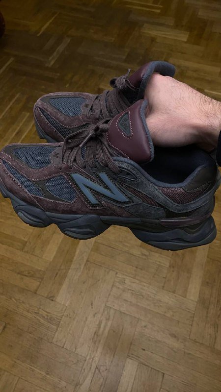 Женские кроссовки New Balance 2