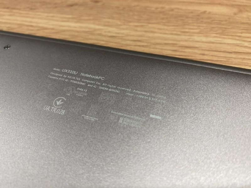 Ноутбук Asus Intel Core i5 7200U, 8050U, RAM 4 Gb, SSD 128 Gb 4