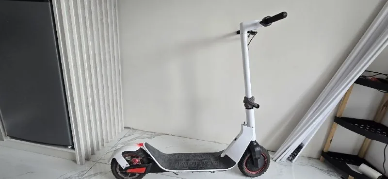 Электросамокат Kugoo G-Max, NAVEE N40 1