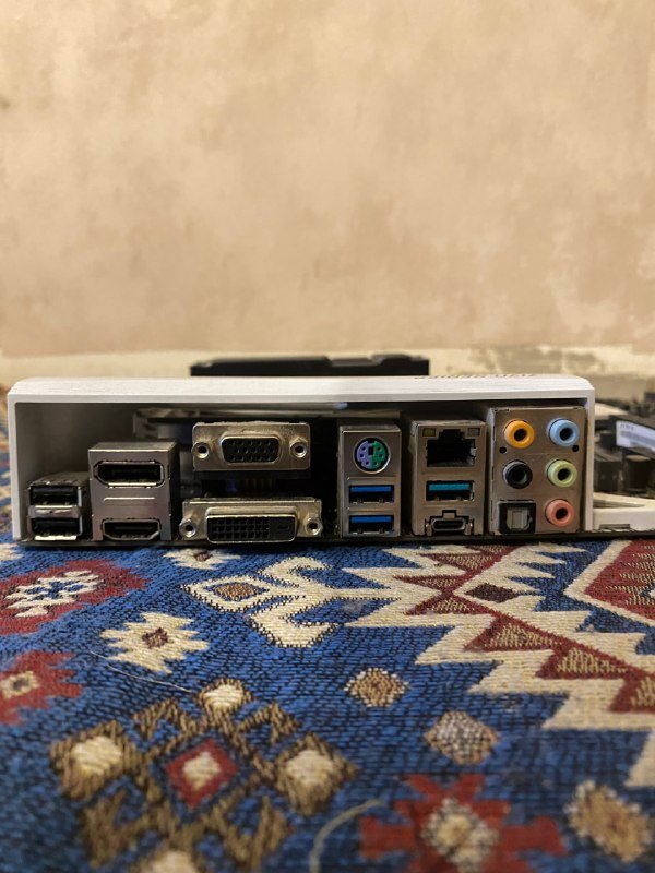 Материнская плата Asus Z-170A, оперативная память HyperX, процессор Intel Core i5-6500 4