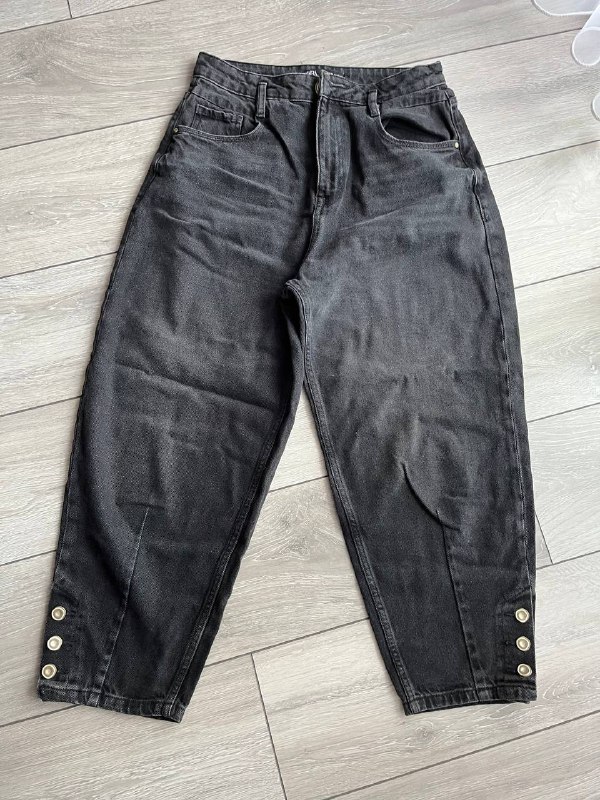 Женские черные джинсы Zara
