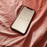 iPhone XR 4