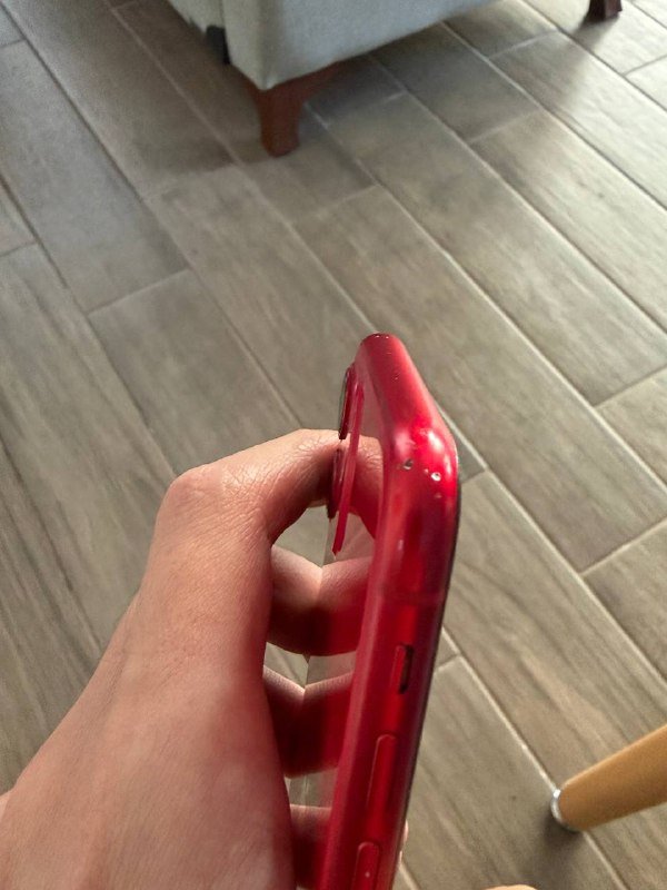 iPhone 11 64GB красный 3