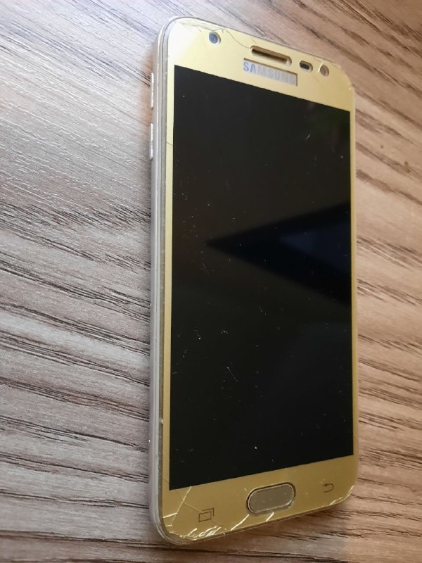 Samsung J3 без коробки и зарядного