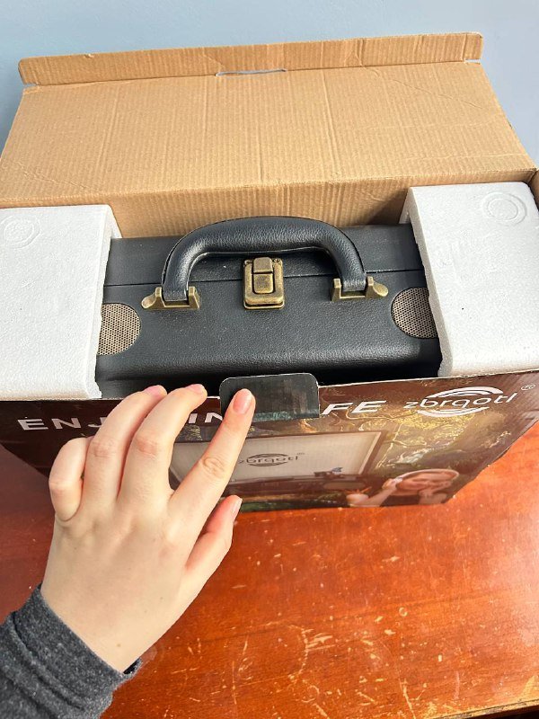 Виниловый проигрыватель 2