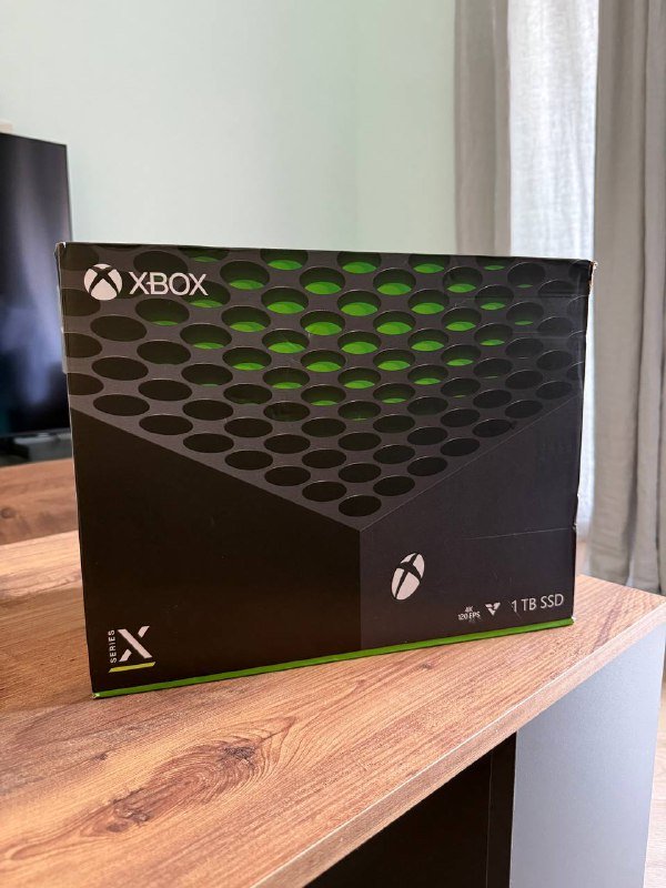 xbox series X 1 TB, геймпад, блок питания и hdmi