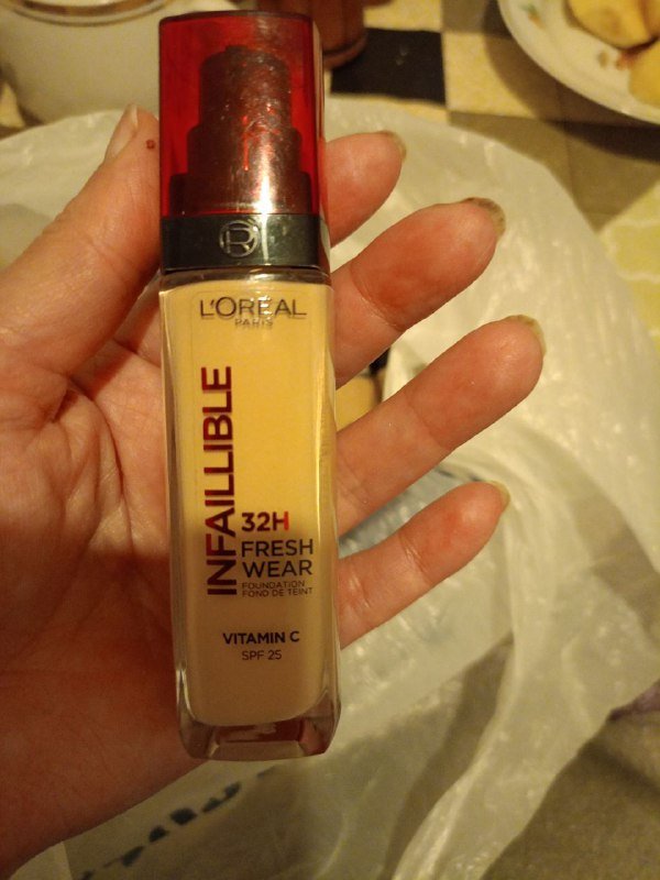 тональные средства, тушь Loreal 6