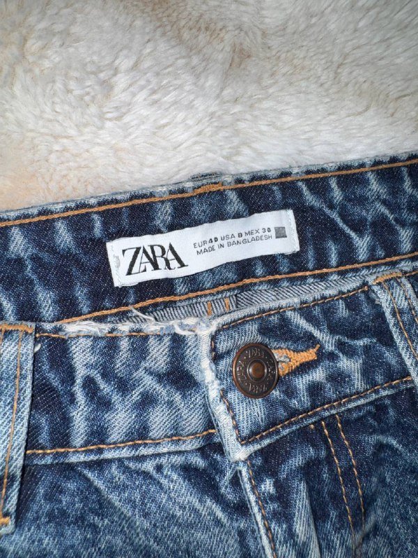 Джинсы Zara размер 40 прямой крой