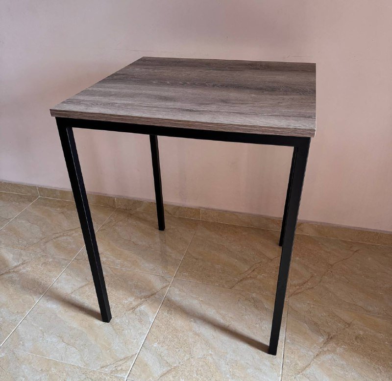 Стол 60х60 см высота 75 см