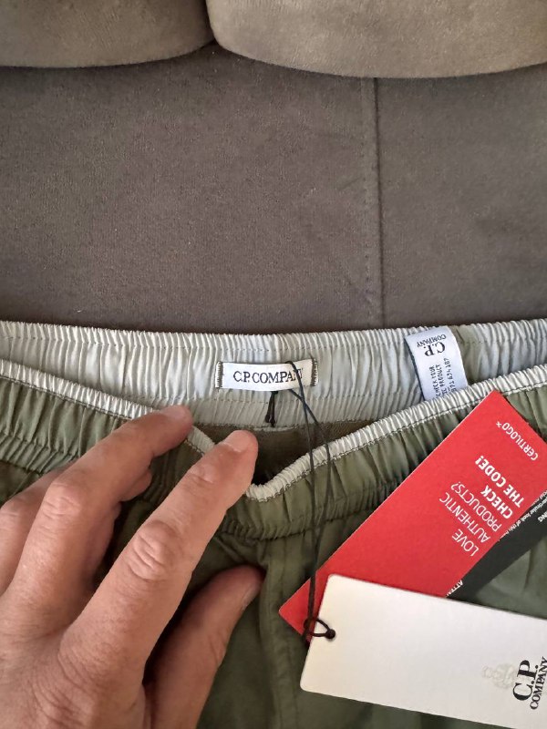 Шорты C.P. Company размер М 2