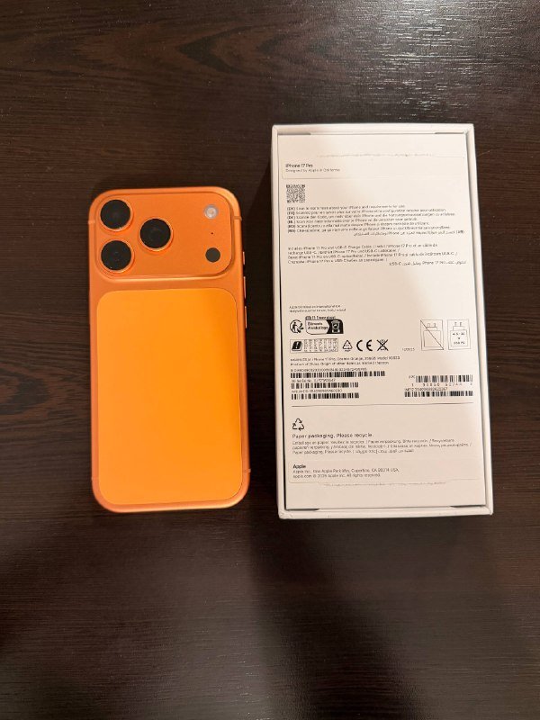 iPhone 17 Pro 256 ГБ Cosmic Orange с SIM и eSIM 2