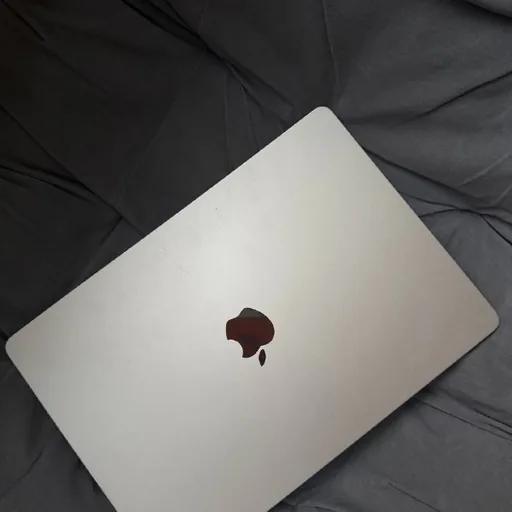 MacBook Air M2 15"