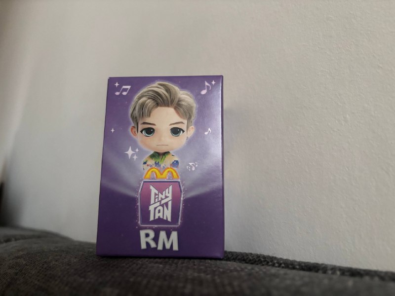 Коллекционные фигурки RM из McDonald's