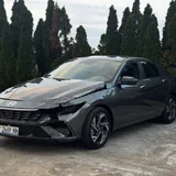 HYUNDAI ELANTRA LIMITED Hybrid 5