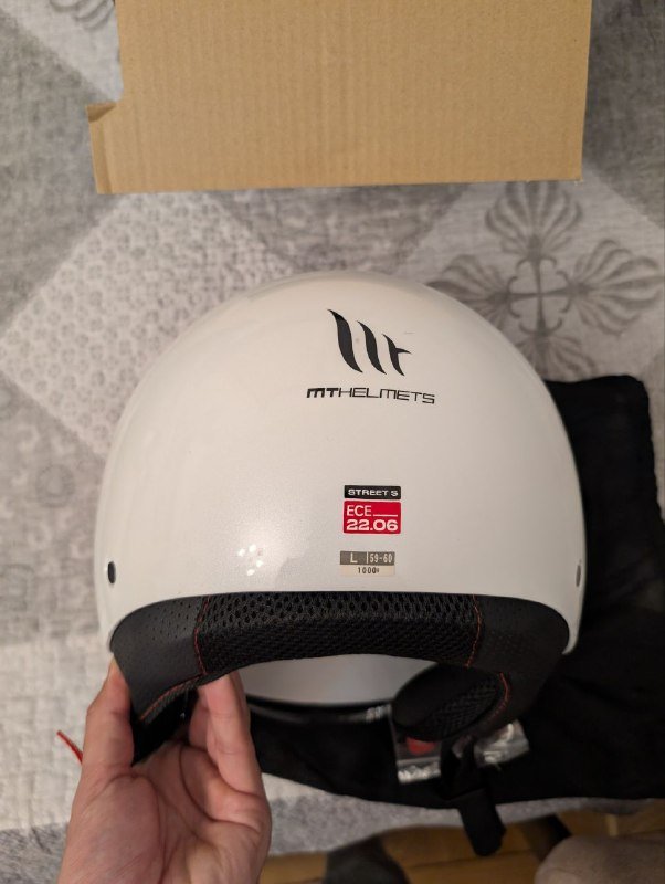 Шлем mt helmets street L (59-60) новый 2