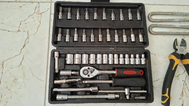 Набор инструментов с мультиметром и запчастями для стиральной машины 2