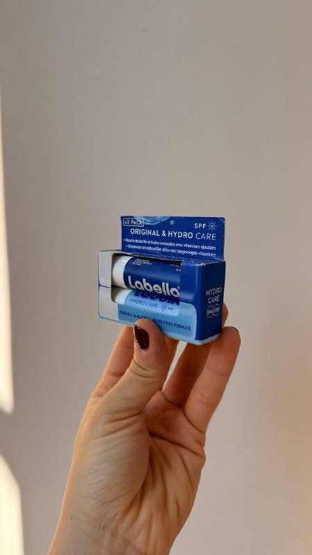 Гигиеническая помада Labello синяя