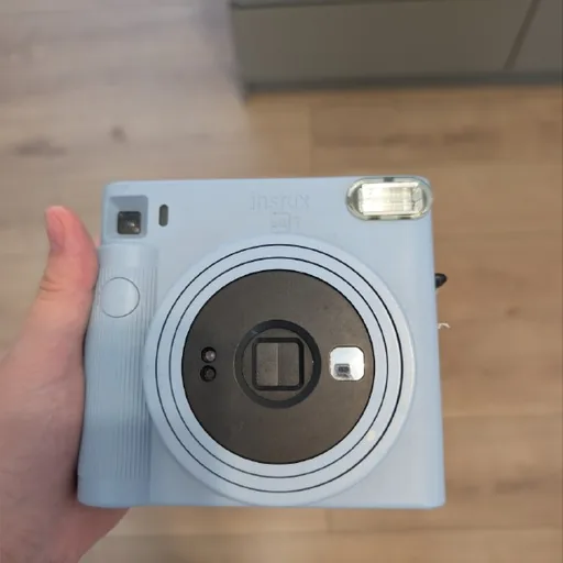 Неработающий Instax Square