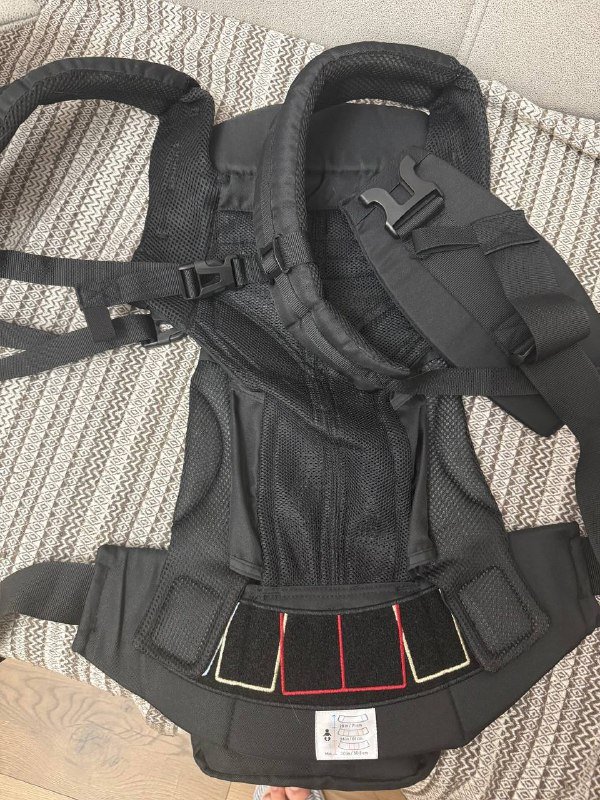 Эргорюкзак, подушка для кормления, складной стол для пеленания 10