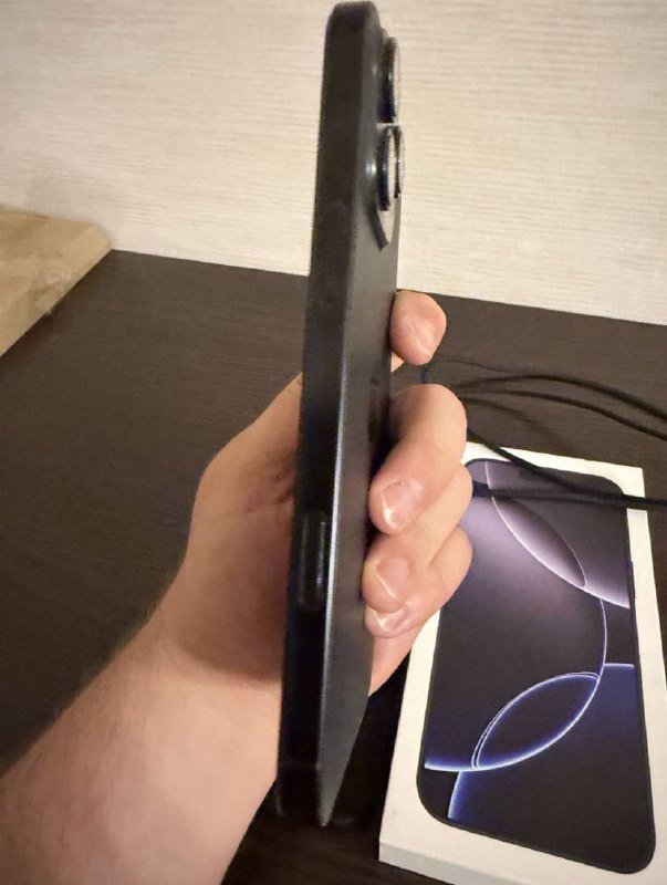 iPhone 16 pro 512gb черного цвета 5