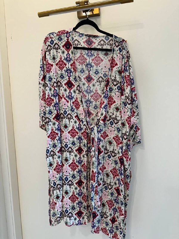 рубашка Uniqlo, кюлоты Lime, пляжный халат Waikiki 5