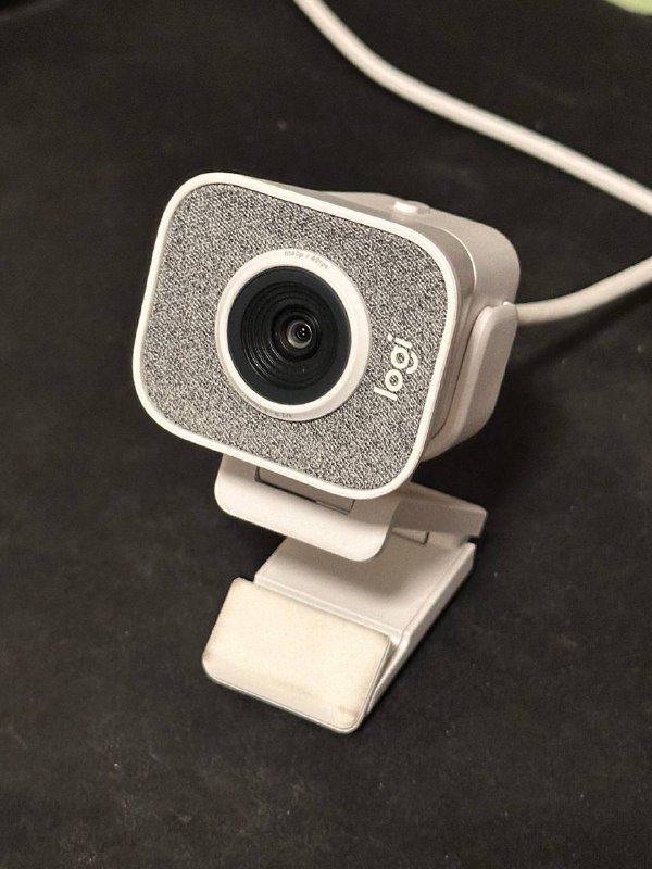 Веб-камера Logitech StreamCam белая FullHD
