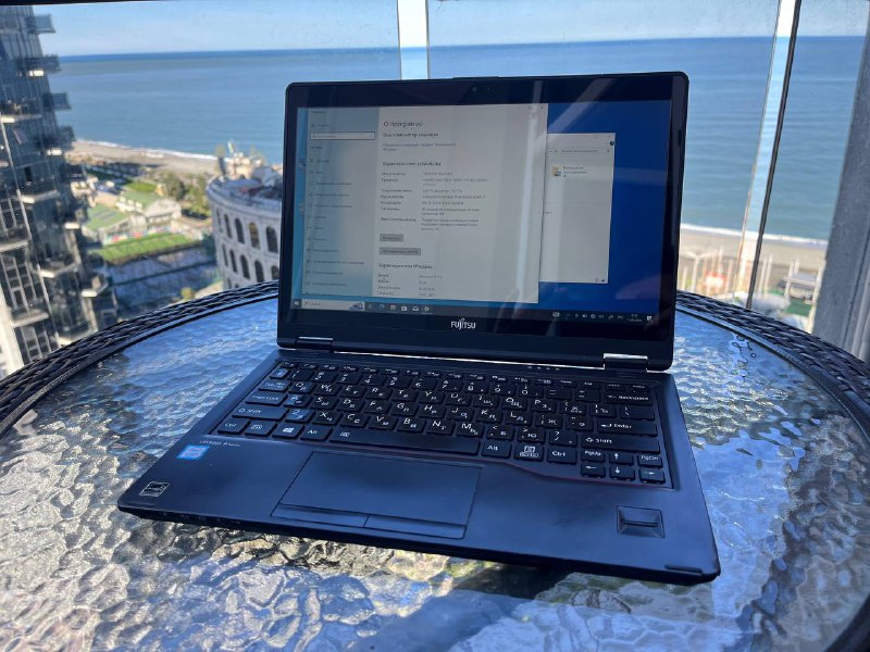 Fujitsu Lifebook P727 i5-7200u 256 SSD, 8 GB