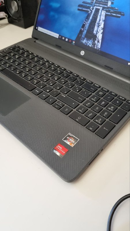 Ноутбук HP 15s Ryzen 3 3250u 8GB 250GB SSD 2