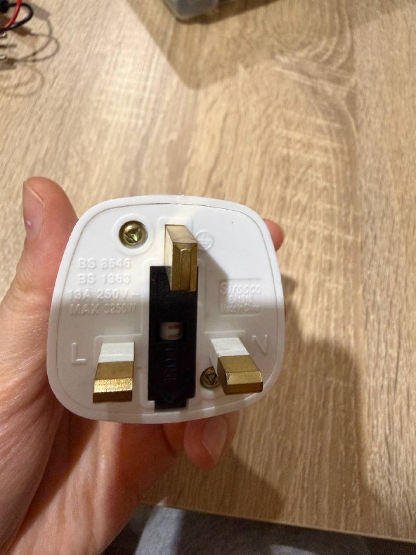 Удлинитель чёрный 2.7 м, белый с заземлением 4.8 м 3