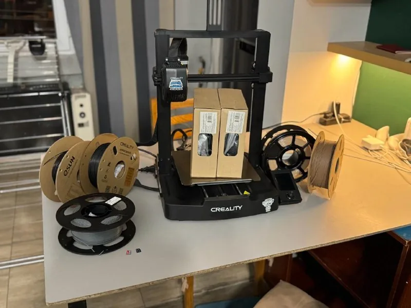 3D-принтер Ender 3 V3 SE 1