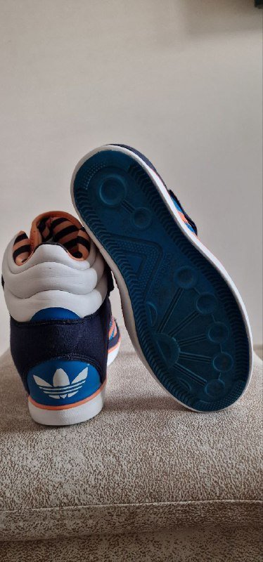 Adidas женские сникерсы кроссовки на танкетке 4