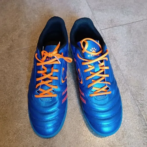 Футбольные бутсы Kelme