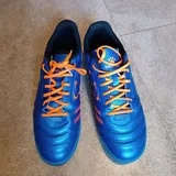 Футбольные бутсы Kelme 1