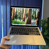 MacBook Pro 2018 1