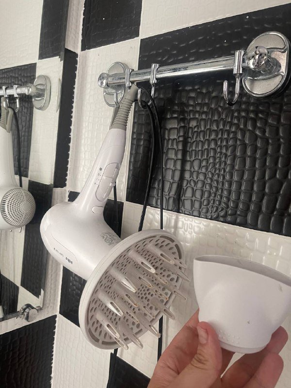 Робот-пылесос Xiaomi, фен Braun Satin Hair, простой компьютер 3