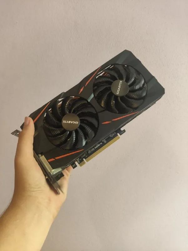RX 570 8GB 1
