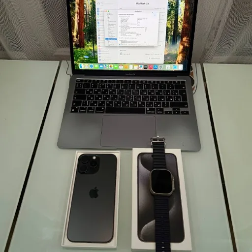 MacBook Air M1, iPhone 15 Pro Max, Apple Watch Ultra