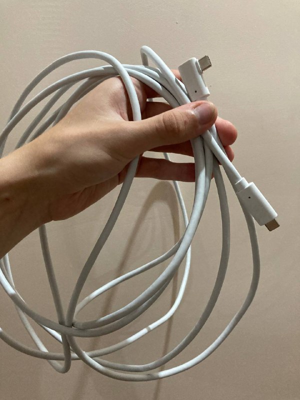 Кабель oculus link type-c и кабель lightning to type c