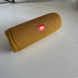 Колонка JBL Flip 5 желтая 1