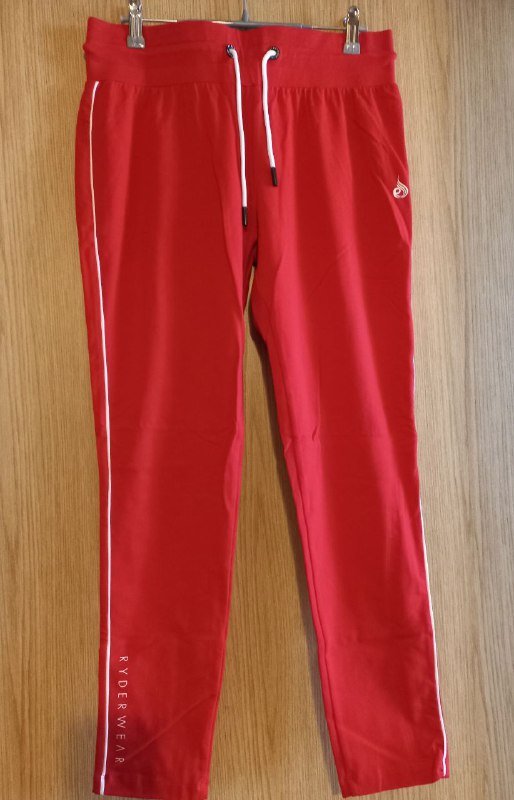 Куртка, кофты, свитер, штаны, пиджак, тапки пляжные 6