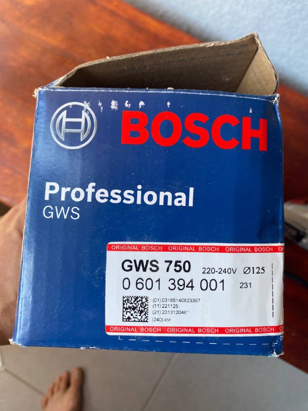 Болгарка Bosch GWS 750 с расходниками 2
