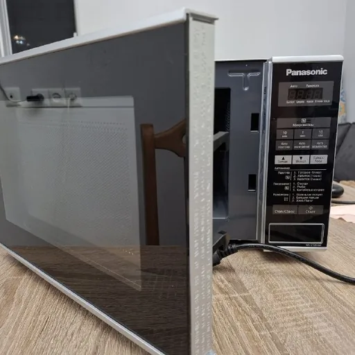 Микроволновая печь Panasonic NN-ST254M ZPE