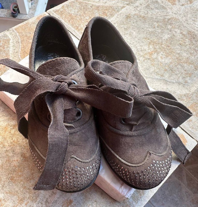 Замшевые детские ботинки Andrea Montelpare размер 25