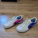 Бутсы Nike 1