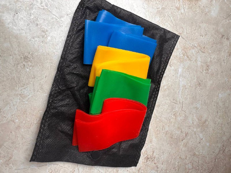 Массажер для лица, депилятор Braun, массажер для тела, утюжок для волос, фитнес-резинки, спа-маски, лифтинг-маски 8