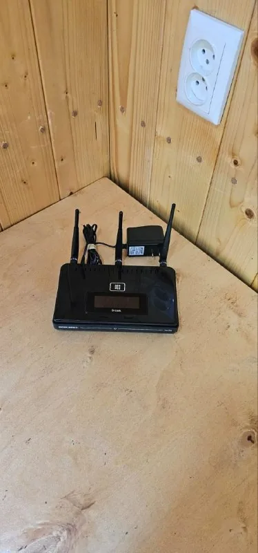D-Link DGL 4500 роутер 1
