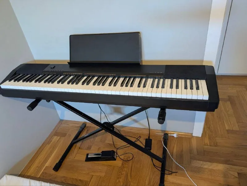 Электронное пианино Casio CDP-130, педаль Casio SP-20 1