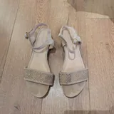 Женские босоножки, черные, бежевые 3