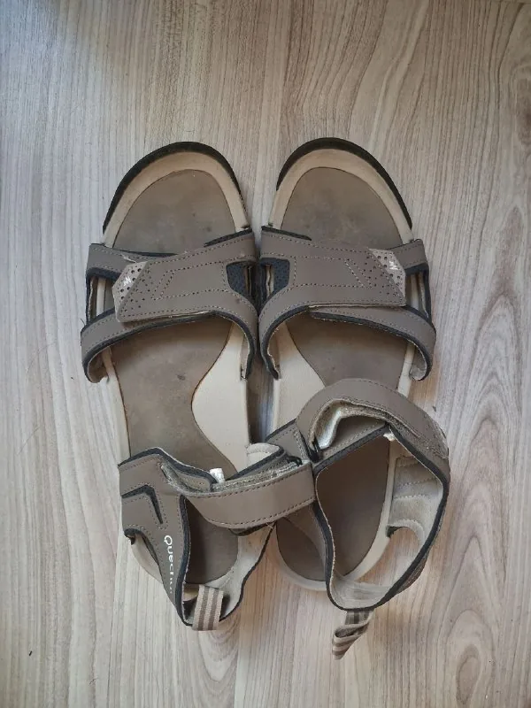 Men’s Decathlon sandals, size 43 1